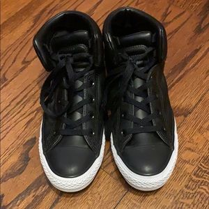 Black converse leather size 9